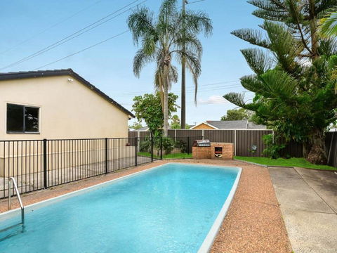 Bass House - Accommodation Mount Tamborine 0