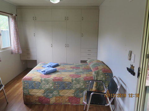 Batchelor Holiday Park - Accommodation Mount Tamborine 1