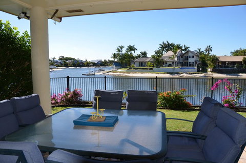 Bayz Maroochy Waters - Accommodation Mount Tamborine 1