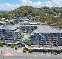 Beach Side Ocean Burleigh Heads 3 bedroom Family Accomodation - Accommodation Mount Tamborine