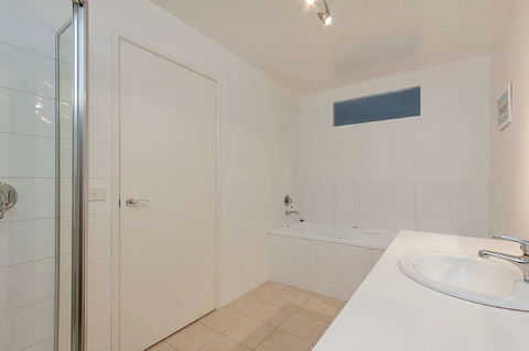 Beach Street At Cowes - Accommodation Mount Tamborine 2