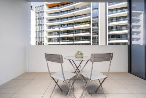 Restful Apt Near ANZAC Park West - Accommodation Mount Tamborine 2