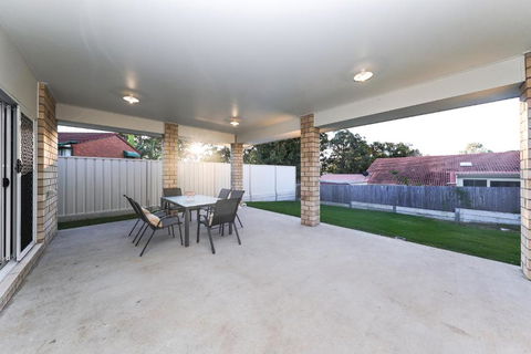 Redcliffe - Accommodation Mount Tamborine 1