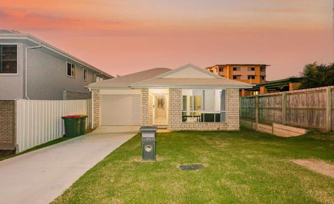 Redcliffe - Accommodation Mount Tamborine 3