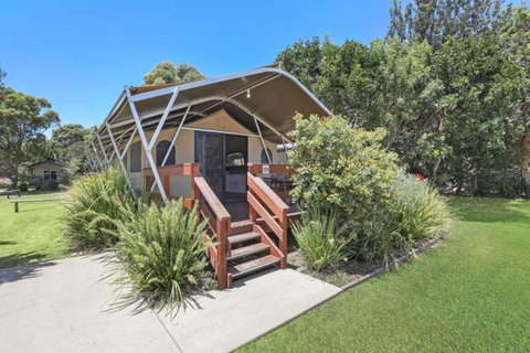 Reflections Mylestom - Holiday Park - Accommodation Mount Tamborine 1