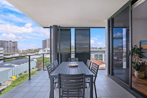 Regatta Hideaway - A Breezy Balcony Residence - Accommodation Mount Tamborine 1