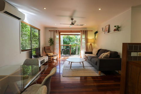 Regent Bower Cottage - Accommodation Mount Tamborine 0