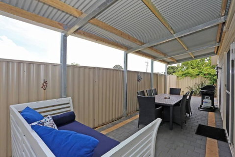Relax At Falcon By The Bay - Accommodation Mount Tamborine 3