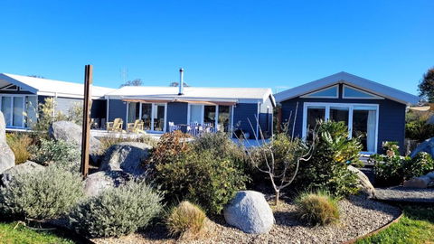 Relax At Rowdygoose Farm - Accommodation Mount Tamborine 0