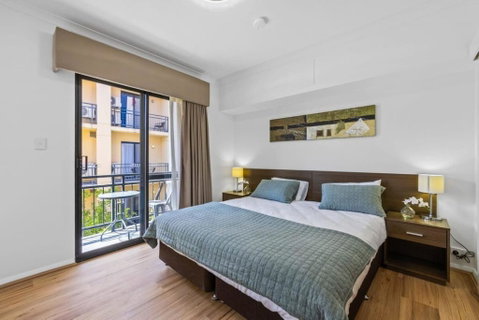 Renovated Family Apartment With Pool & WiFi - Accommodation Mount Tamborine 2