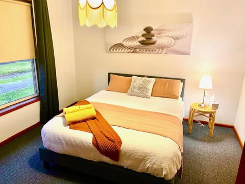 Retro Riverside Redan, Ballarat - Accommodation Mount Tamborine 1