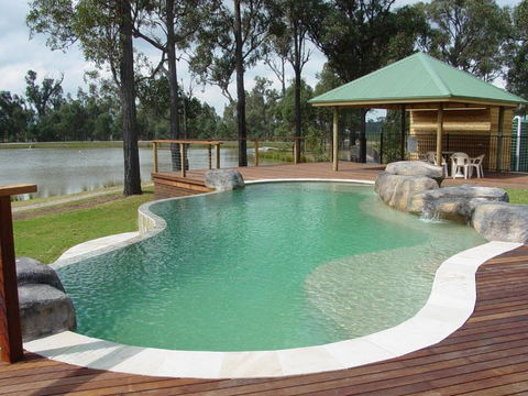 RidgeView - Accommodation Mount Tamborine 2