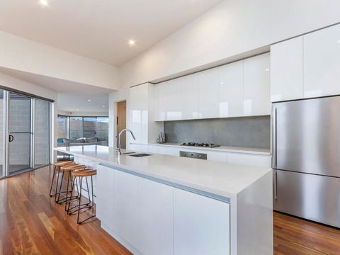 River Reveal - Accommodation Mount Tamborine 3