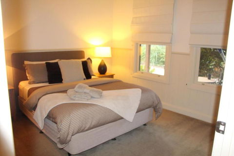 River Rock Cottage Centrally Located And Dog Friendly - Accommodation Mount Tamborine 1