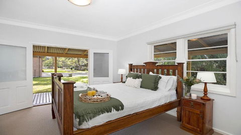 River Shack - Accommodation Mount Tamborine 3