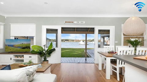 River Shack - Accommodation Mount Tamborine 0