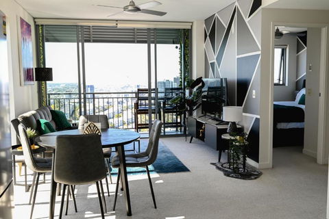 River View Apartment In Brisbane With Parking - Accommodation Mount Tamborine 1