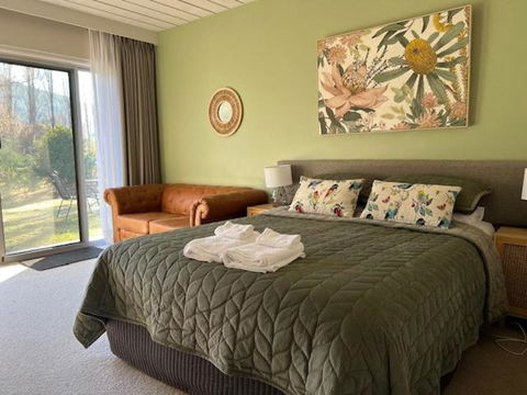 Riverbank Park MOTEL - Accommodation Mount Tamborine 0