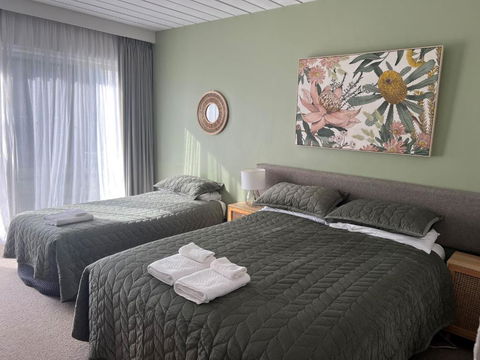 Riverbank Park MOTEL - Accommodation Mount Tamborine 2