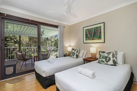 Riverfront Oasis In Elanora - Accommodation Mount Tamborine 3