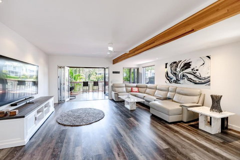 Riverside Noosa Sanctuary, Steps To Gympie Terrace - Accommodation Mount Tamborine 3