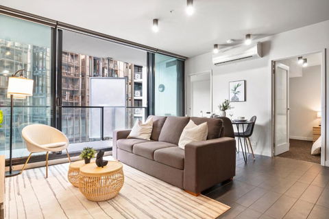 Rooftop Pool 2BR Apt At Marvel Stadium With Free Parking - Accommodation Mount Tamborine 0