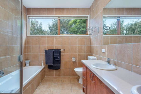 Rose Haven@Blairgowrie - Accommodation Mount Tamborine 3