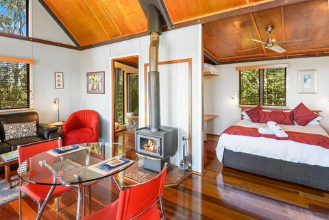 Rosebrook Cottages - Accommodation Mount Tamborine 1