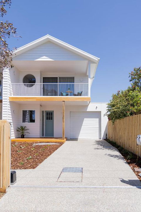 Rosewood Retreat New Luxury Home - Accommodation Mount Tamborine 1