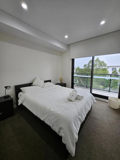Rouse Hills TownCentre Luxury Accommodation - Accommodation Mount Tamborine 0