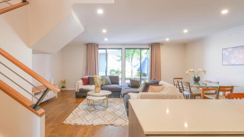 Rousehill 4Br House Close To Train&Shopping&Parks - Accommodation Mount Tamborine 1