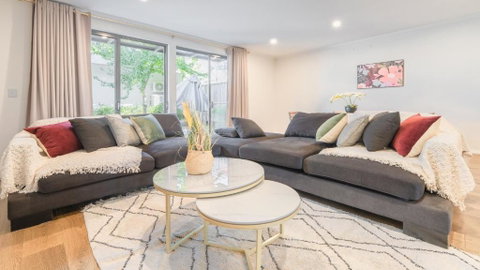 Rousehill 4Br House Close To Train&Shopping&Parks - Accommodation Mount Tamborine 2