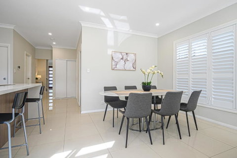 Rousehill Sweet Spacious 4BR Quiet House - Accommodation Mount Tamborine 1