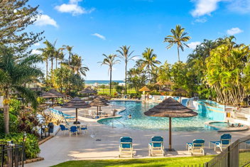 Royal Palm 19 with Accommodation Mount Tamborine