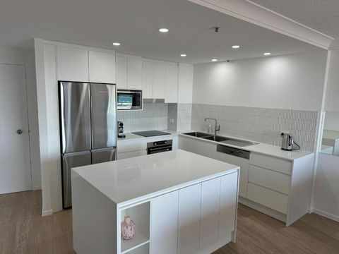 Royal Palm Resort On The Beach - Accommodation Mount Tamborine 2
