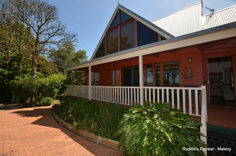 Ruddles Retreat - Accommodation Mount Tamborine 1