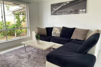 Runaway Bay Family Haven With 4beds with Accommodation Mount Tamborine