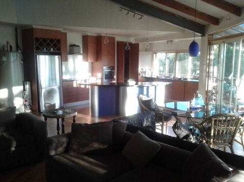 Rural Setting Getaway - Contractors, Families - Accommodation Mount Tamborine 0