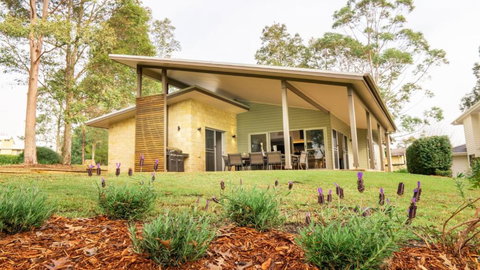 RUST - Accommodation Mount Tamborine 1