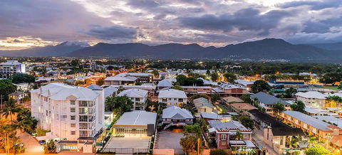 Rydges Esplanade Resort Cairns - Accommodation Mount Tamborine 3