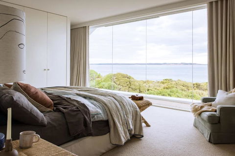 Sagres Queenscliff - Luxury House By The Beach - Accommodation Mount Tamborine 0