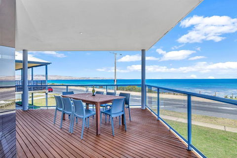Sail Away - Aldinga Beach - C21 SouthCoast Holidays - Accommodation Mount Tamborine 0