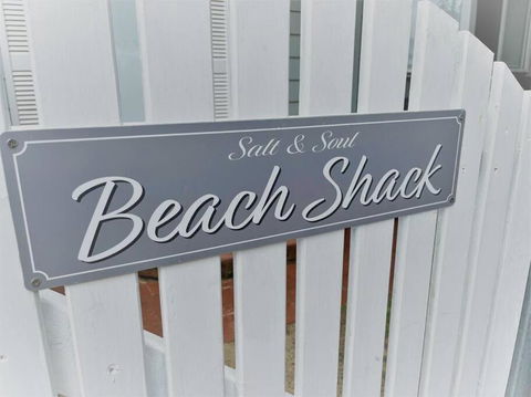 Salt & Soul Beach Shack - Accommodation Mount Tamborine 1