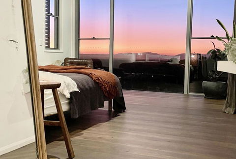 Sanctuary Spaces - Sundowner - Accommodation Mount Tamborine 3