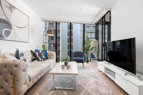 Rooftop Pool Stunning Apt At Marvel Stadium With Free Parking - Accommodation Mount Tamborine 1