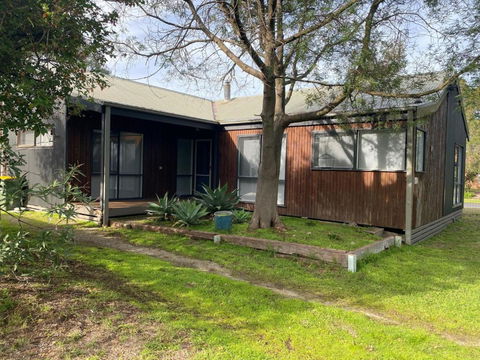 Sanders Beach House - Accommodation Mount Tamborine 0