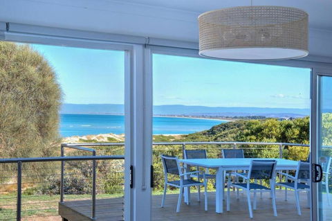 Sandbar Beach House - Accommodation Mount Tamborine 2