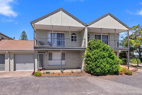 Sandcastles 11-23 Robinson St - Accommodation Mount Tamborine 1