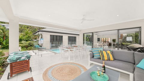 Sandcastles - Palm Cove - Accommodation Mount Tamborine 2