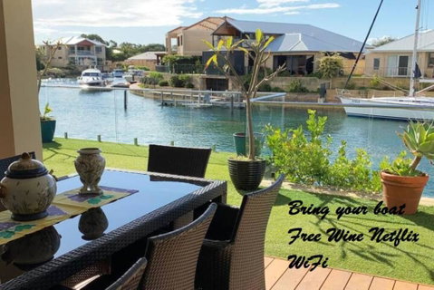 Sandpiper Island Tranquil Waterfront Views & Jetty - Accommodation Mount Tamborine 0